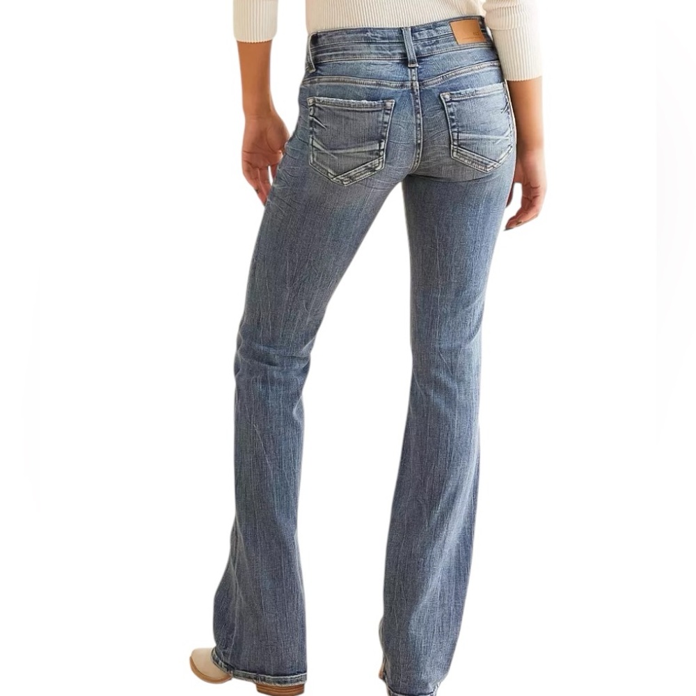 BKE STELLA SLIM FIT LOW RISE BOOTCUT FLARE JEANS BUCKLE SIZE 27x31.5 FADED SEXY